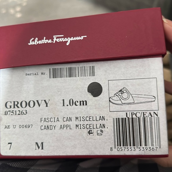 Salvatore Ferragamo “Groove 2 Gancini” Slides – Lilac 💜✨ - Picture 10 of 10